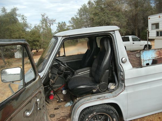 Illustration for article titled For $4,000, Pickup Twice The Corvair